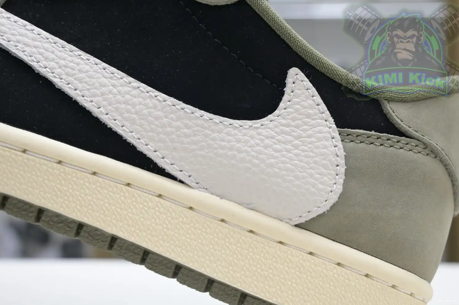 Kimikick Scott Jordan Air 1 x 7.0 OG Travis Low Jordan 0715